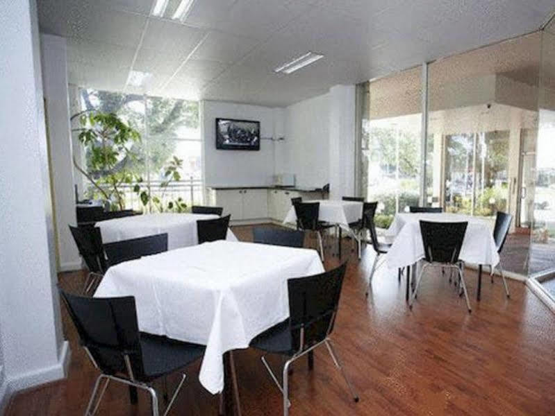 Park Squire Motor Inn & Serviced Apartments Melbourne City Exterior foto