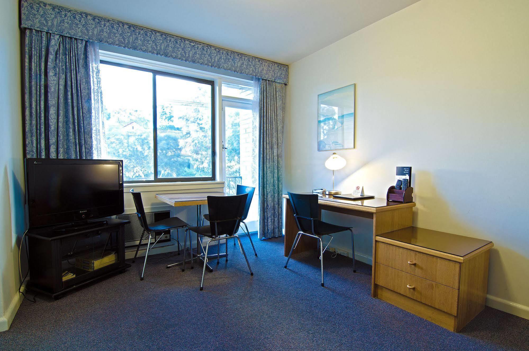 Park Squire Motor Inn & Serviced Apartments Melbourne City Exterior foto
