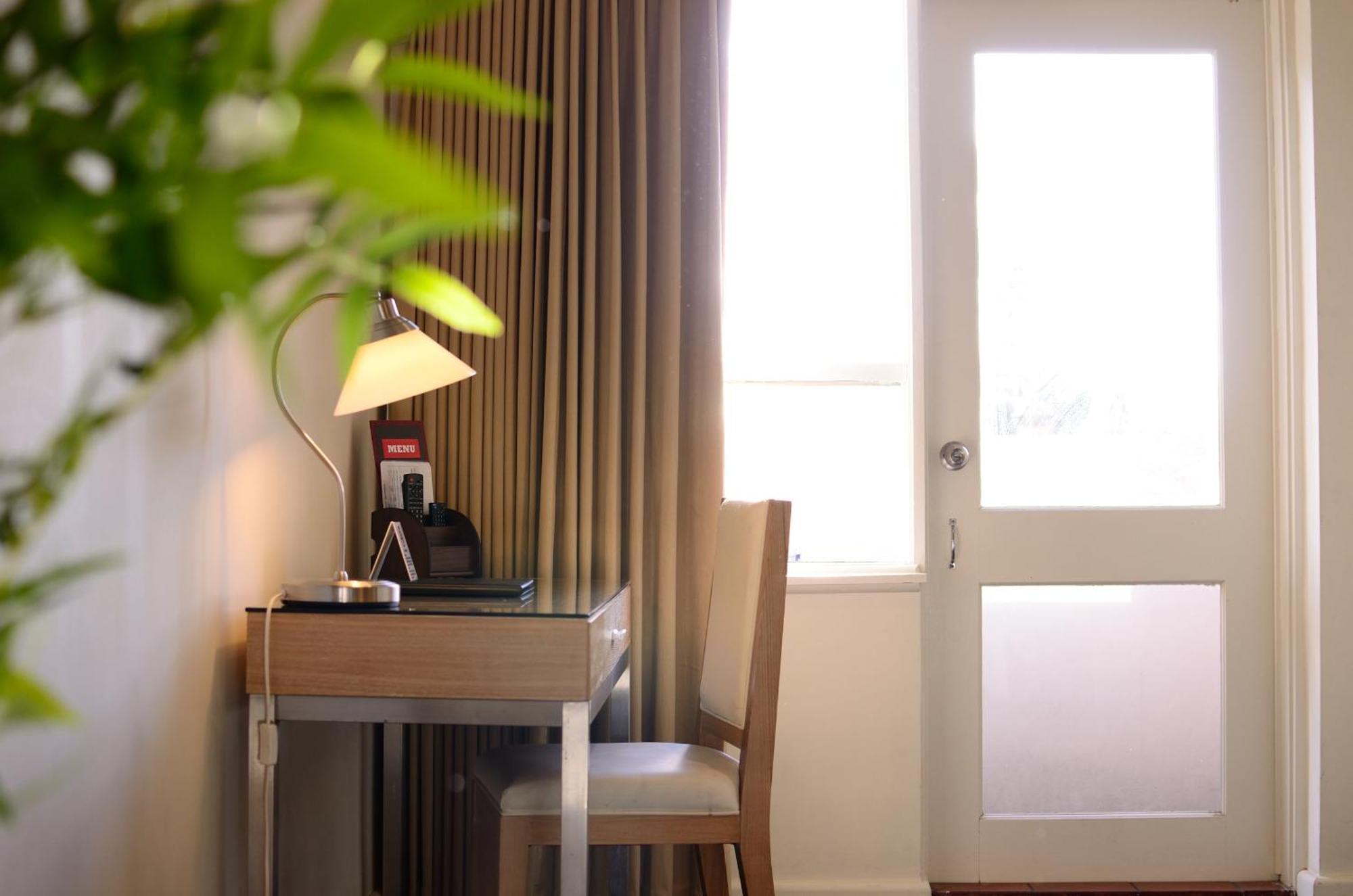 Park Squire Motor Inn & Serviced Apartments Melbourne City Exterior foto